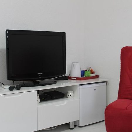 Red Apartment Sarajevo Bagian luar foto